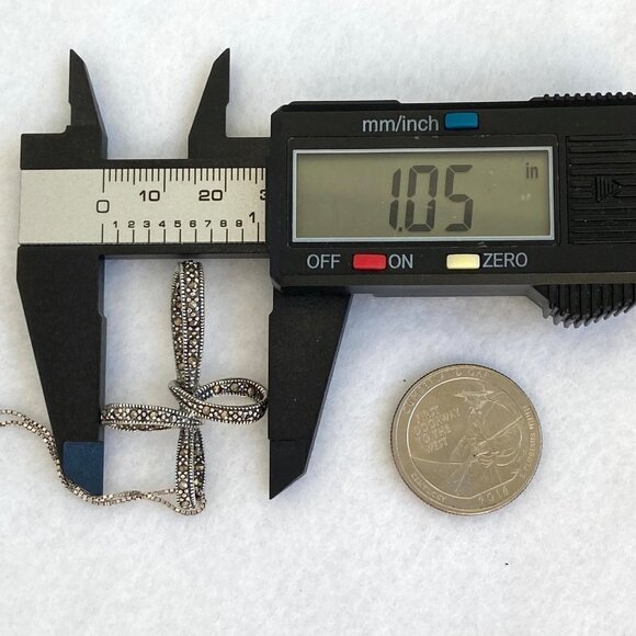 Sterling Silver 925 1.5" Dimensional Marcasite Cross Pendant Necklace 18" Chain - Picture 14 of 16